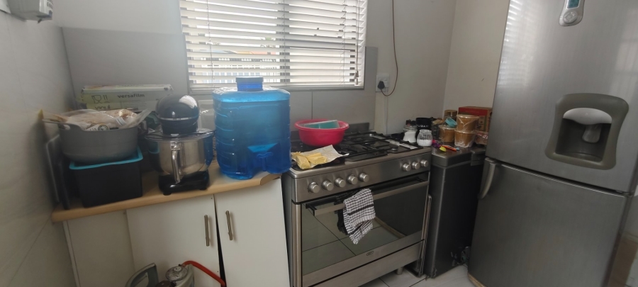 3 Bedroom Property for Sale in Strandfontein Village Western Cape